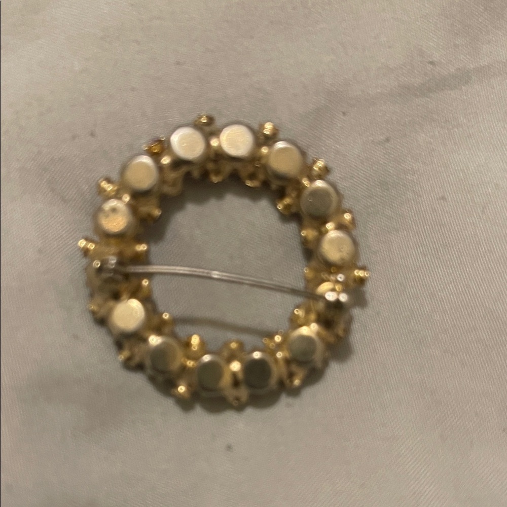 Vintage Rhinestone Gold and Pink Crystal Brooch - Picture 2 of 2
